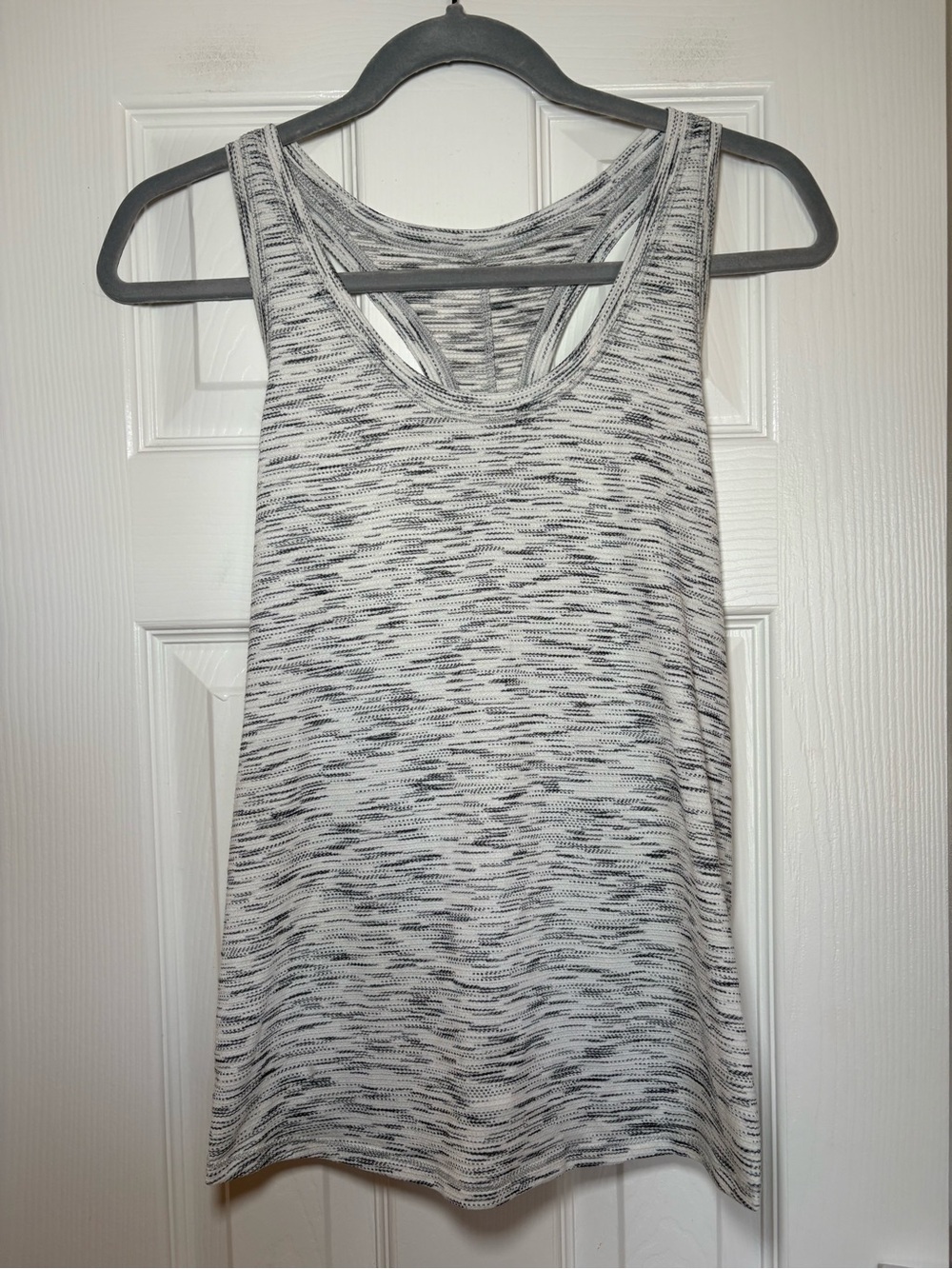 Lululemon Tie It Up Singlet Tiger Space Dye Black White Tank Size 8